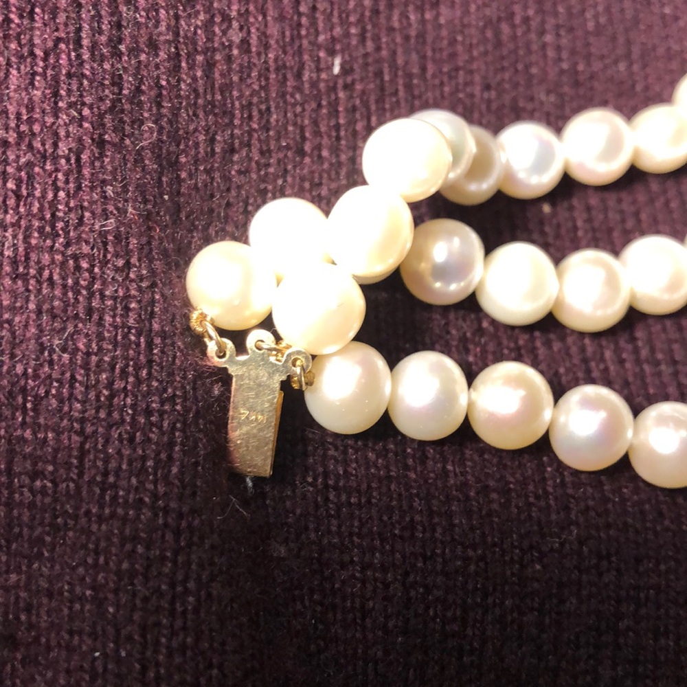 Vintage 14K Gold Genuine South Sea Cultured Pearl Triple Strand Necklace - Picture 7 of 8